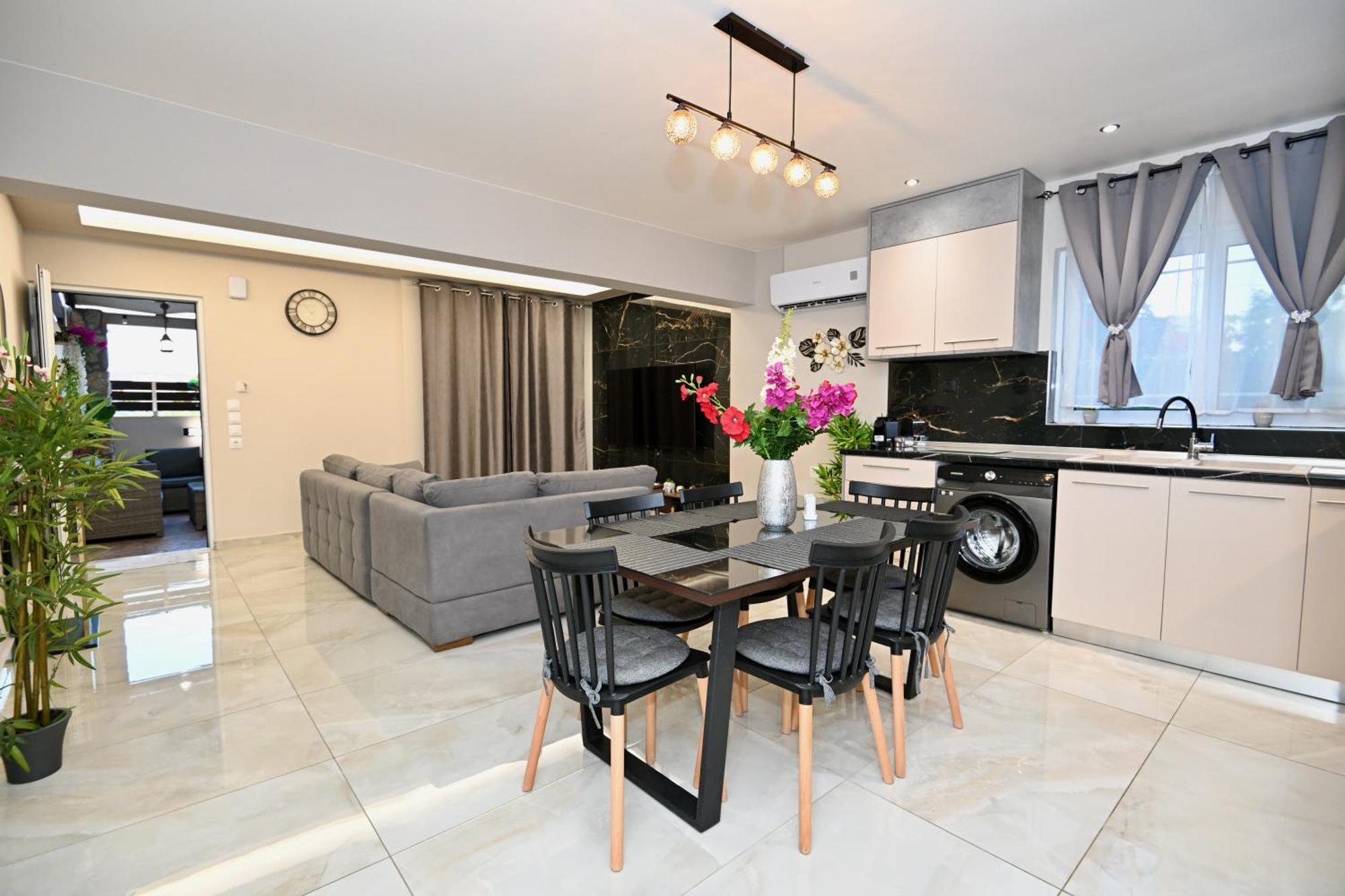 דירות יאליסוס Harmony Seaside House מראה חיצוני תמונה